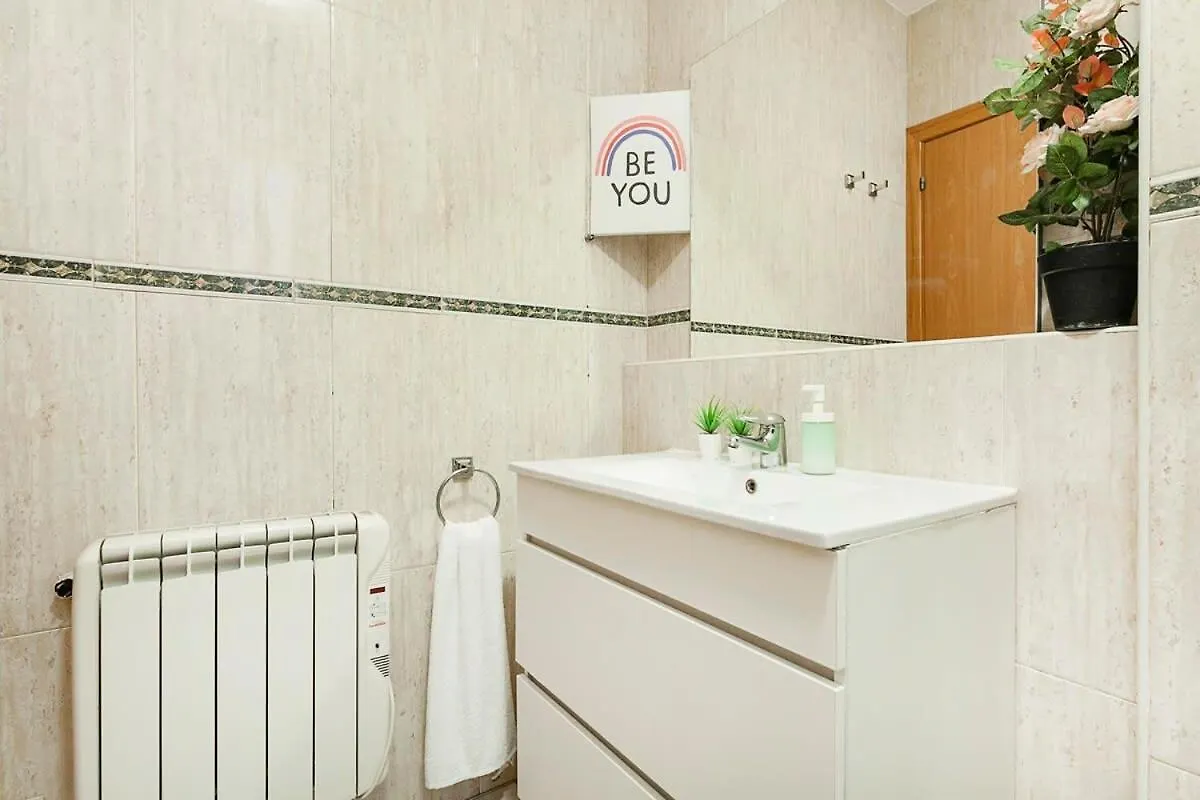 Apartment Comfortable 3Bd In Poblenou Next To The Beach Only For Families! Barcelona