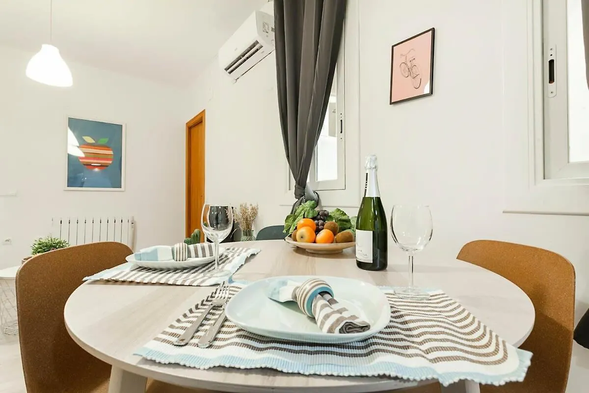Comfortable 3Bd In Poblenou Next To The Beach Only For Families! Barcelona Apartment